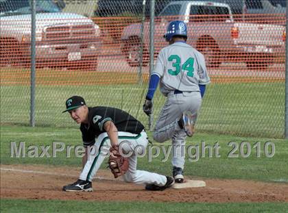 Thumbnail 1 in Tehachapi vs. Highland (CIF CS Playoffs) photogallery.