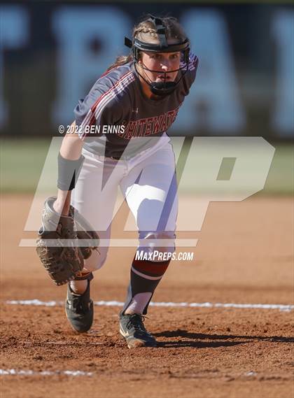 Thumbnail 2 in Lassiter @ Whitewater photogallery.