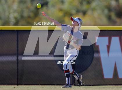 Thumbnail 3 in Lassiter @ Whitewater photogallery.