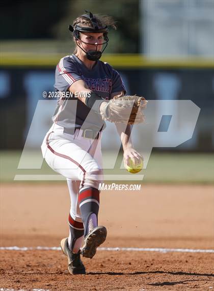 Thumbnail 1 in Lassiter @ Whitewater photogallery.