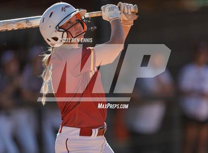 Thumbnail 3 in Lassiter @ Whitewater photogallery.