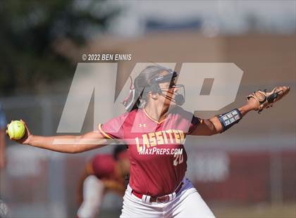 Thumbnail 2 in Lassiter @ Whitewater photogallery.