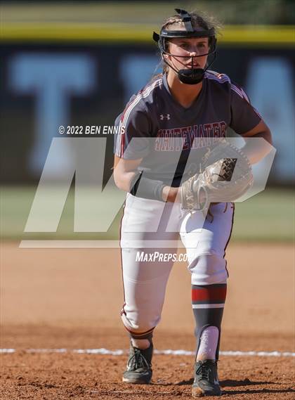 Thumbnail 1 in Lassiter @ Whitewater photogallery.