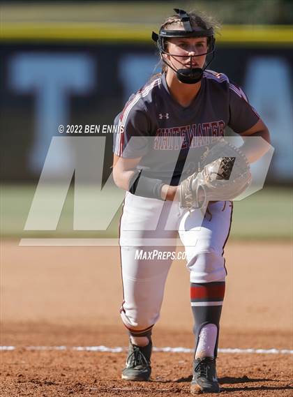 Thumbnail 3 in Lassiter @ Whitewater photogallery.