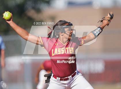 Thumbnail 1 in Lassiter @ Whitewater photogallery.