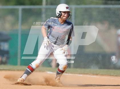 Thumbnail 3 in Lassiter @ Whitewater photogallery.