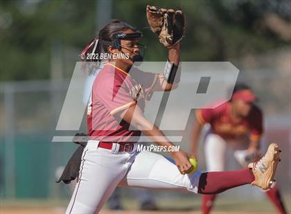 Thumbnail 1 in Lassiter @ Whitewater photogallery.