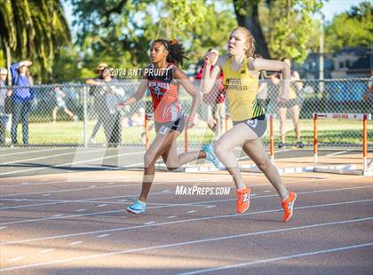 Thumbnail 1 in North Bay Oak League Championships photogallery.
