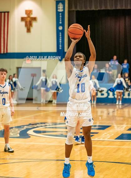 Thumbnail 1 in Guerin Catholic @ Indianapolis Bishop Chatard photogallery.