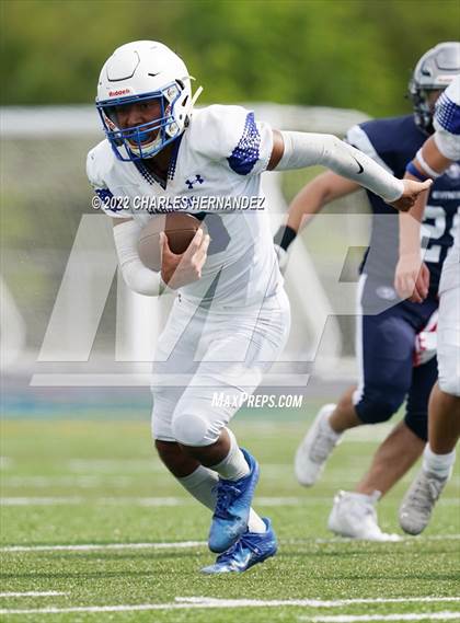 Thumbnail 1 in Emery/Weiner vs. Lakehill Prep photogallery.