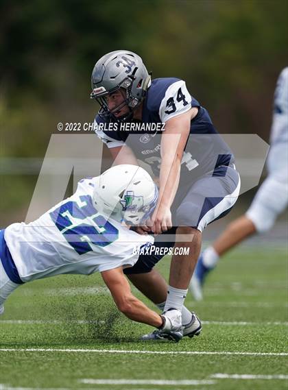 Thumbnail 2 in Emery/Weiner vs. Lakehill Prep photogallery.
