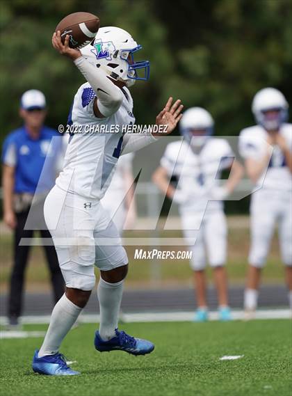 Thumbnail 1 in Emery/Weiner vs. Lakehill Prep photogallery.