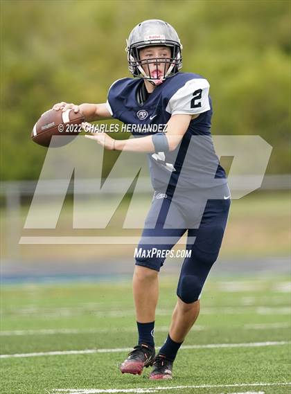 Thumbnail 2 in Emery/Weiner vs. Lakehill Prep photogallery.
