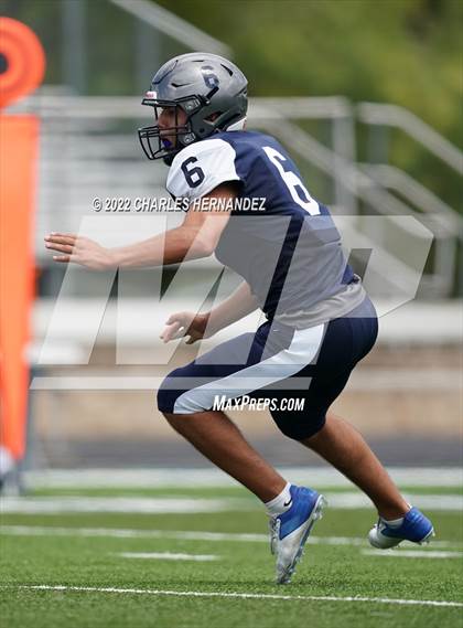 Thumbnail 1 in Emery/Weiner vs. Lakehill Prep photogallery.