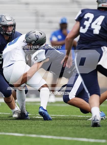 Thumbnail 3 in Emery/Weiner vs. Lakehill Prep photogallery.