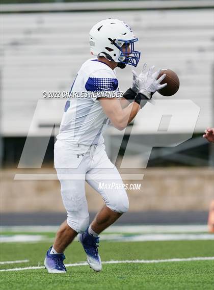 Thumbnail 3 in Emery/Weiner vs. Lakehill Prep photogallery.