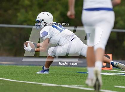Thumbnail 2 in Emery/Weiner vs. Lakehill Prep photogallery.
