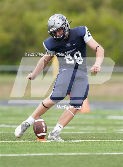 Thumbnail 2 in Emery/Weiner vs. Lakehill Prep photogallery.