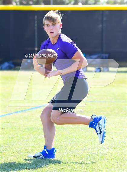 Thumbnail 2 in Northwest Christian vs. Sunnyside (Cactus Duel Out West 7-on-7 Tournament) photogallery.