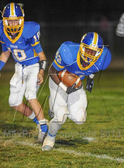 Thumbnail 3 in Rio Linda @ Del Campo photogallery.