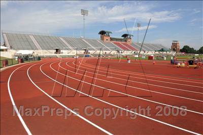 Thumbnail 3 in USA Track & Field Junior Championships photogallery.
