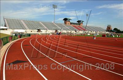 Thumbnail 2 in USA Track & Field Junior Championships photogallery.