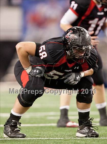 Thumbnail 3 in Lake Travis vs. Midway (UIL 4A Division 1 Final) photogallery.