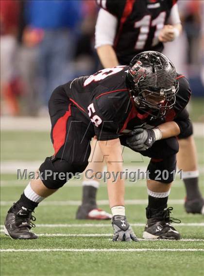 Thumbnail 1 in Lake Travis vs. Midway (UIL 4A Division 1 Final) photogallery.