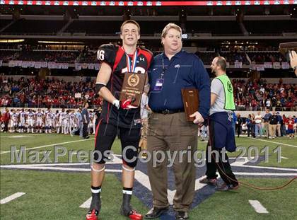 Thumbnail 3 in Lake Travis vs. Midway (UIL 4A Division 1 Final) photogallery.