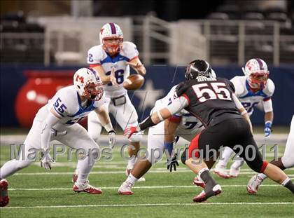 Thumbnail 1 in Lake Travis vs. Midway (UIL 4A Division 1 Final) photogallery.