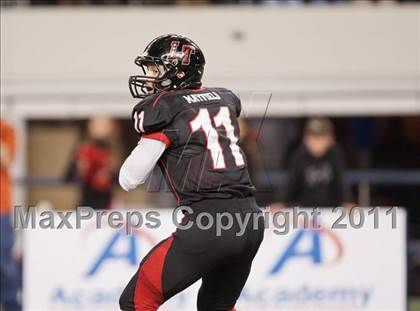Thumbnail 1 in Lake Travis vs. Midway (UIL 4A Division 1 Final) photogallery.