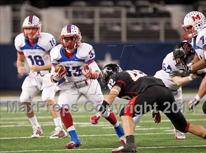 Thumbnail 1 in Lake Travis vs. Midway (UIL 4A Division 1 Final) photogallery.
