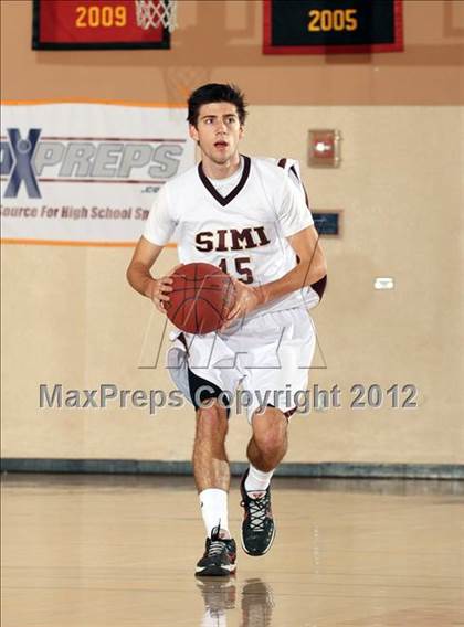 Thumbnail 3 in Rancho Cucamonga vs. Simi Valley (MaxPreps Holiday Classic) photogallery.