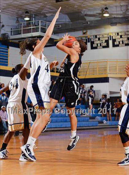 Thumbnail 3 in Stephenson @ Newnan photogallery.