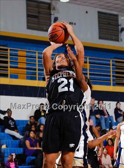 Thumbnail 1 in Stephenson @ Newnan photogallery.