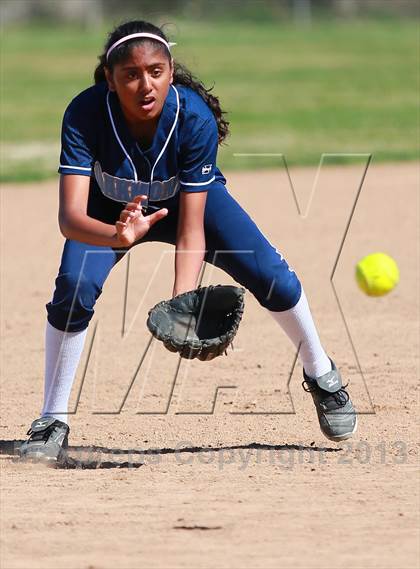Thumbnail 3 in Monterey Trail vs. Oakmont (Victory Pre-Season T.O.C.) photogallery.