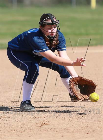 Thumbnail 2 in Monterey Trail vs. Oakmont (Victory Pre-Season T.O.C.) photogallery.