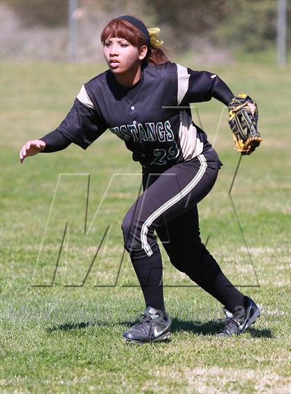 Thumbnail 3 in Monterey Trail vs. Oakmont (Victory Pre-Season T.O.C.) photogallery.