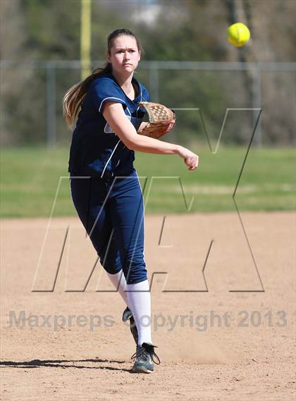 Thumbnail 1 in Monterey Trail vs. Oakmont (Victory Pre-Season T.O.C.) photogallery.