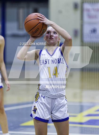 Thumbnail 3 in Central Noble @ East Noble photogallery.