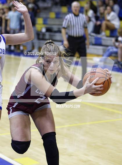Thumbnail 3 in Central Noble @ East Noble photogallery.