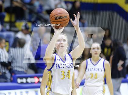 Thumbnail 3 in Central Noble @ East Noble photogallery.