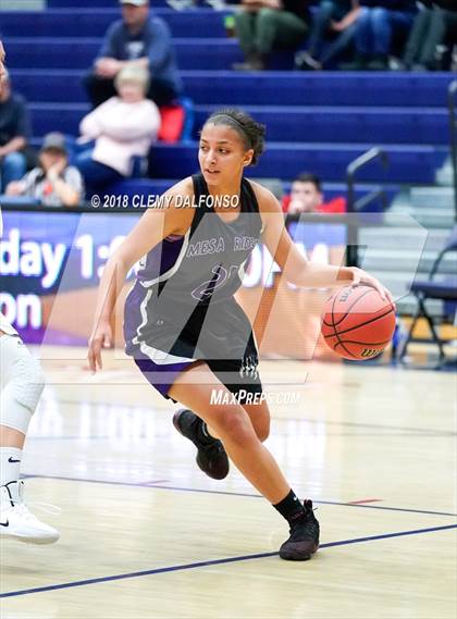 Thumbnail 2 in Mesa Ridge vs Dakota Ridge (Cherry Creek/Dakota Ridge Tip-Off Tournament) photogallery.