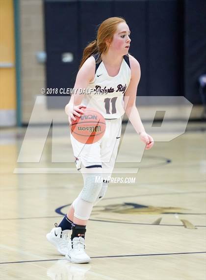 Thumbnail 2 in Mesa Ridge vs Dakota Ridge (Cherry Creek/Dakota Ridge Tip-Off Tournament) photogallery.