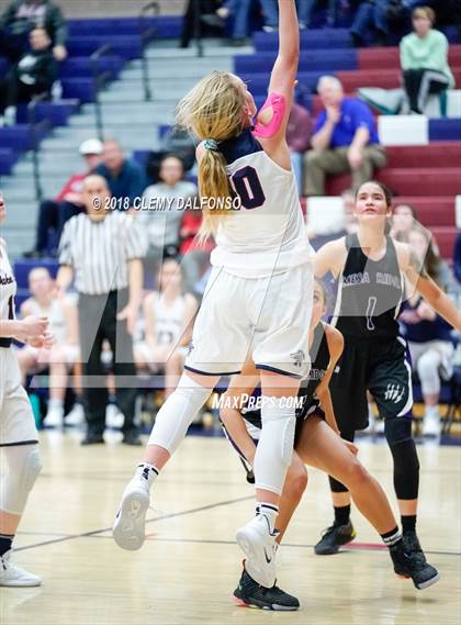 Thumbnail 2 in Mesa Ridge vs Dakota Ridge (Cherry Creek/Dakota Ridge Tip-Off Tournament) photogallery.