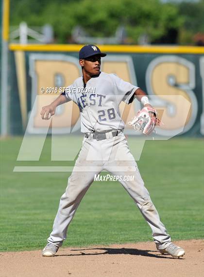 Thumbnail 1 in West @ Tracy (Game 1) photogallery.