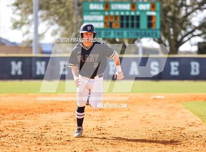 Thumbnail 1 in Plant @ Sumner photogallery.