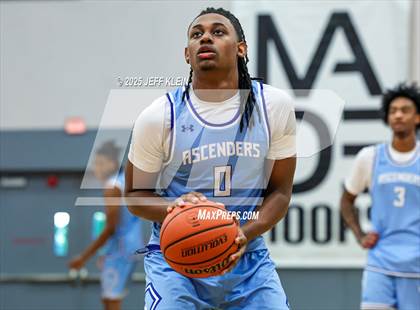 Thumbnail 1 in The Villages Charter vs IMG Academy (Made Hoops - Miami Tip-Off) photogallery.