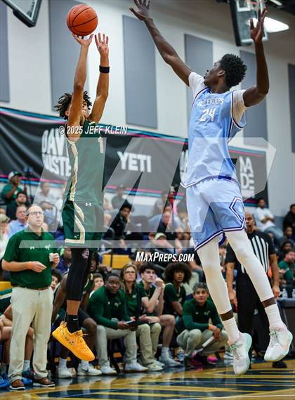 Thumbnail 2 in The Villages Charter vs IMG Academy (Made Hoops - Miami Tip-Off) photogallery.