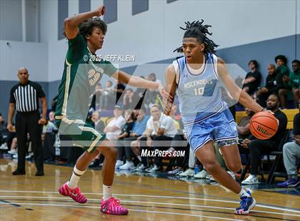 Thumbnail 2 in The Villages Charter vs IMG Academy (Made Hoops - Miami Tip-Off) photogallery.